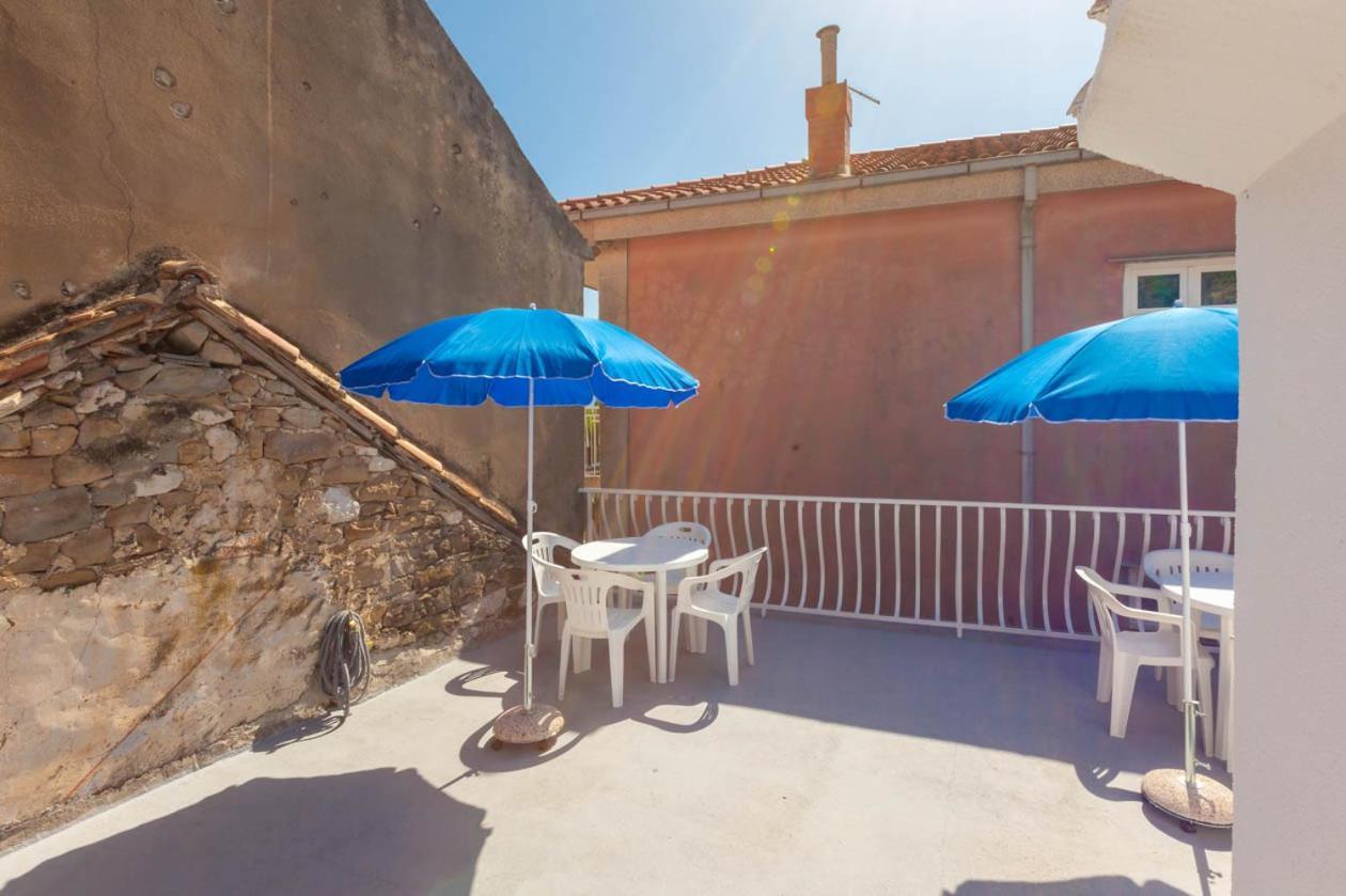 Apartmani Marija Podgora Exterior foto